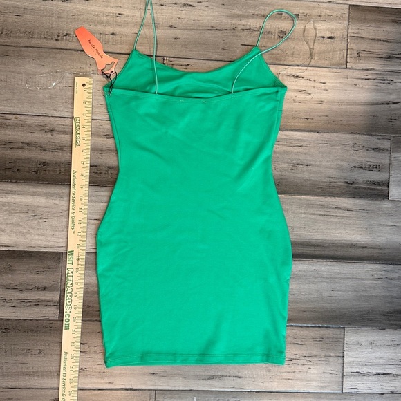 Haute Monde Vibrant Green dress - Picture 4 of 4